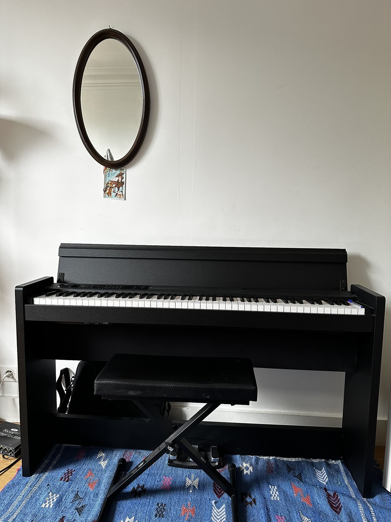 Vends korg LP-380u numérique et sa banquette 