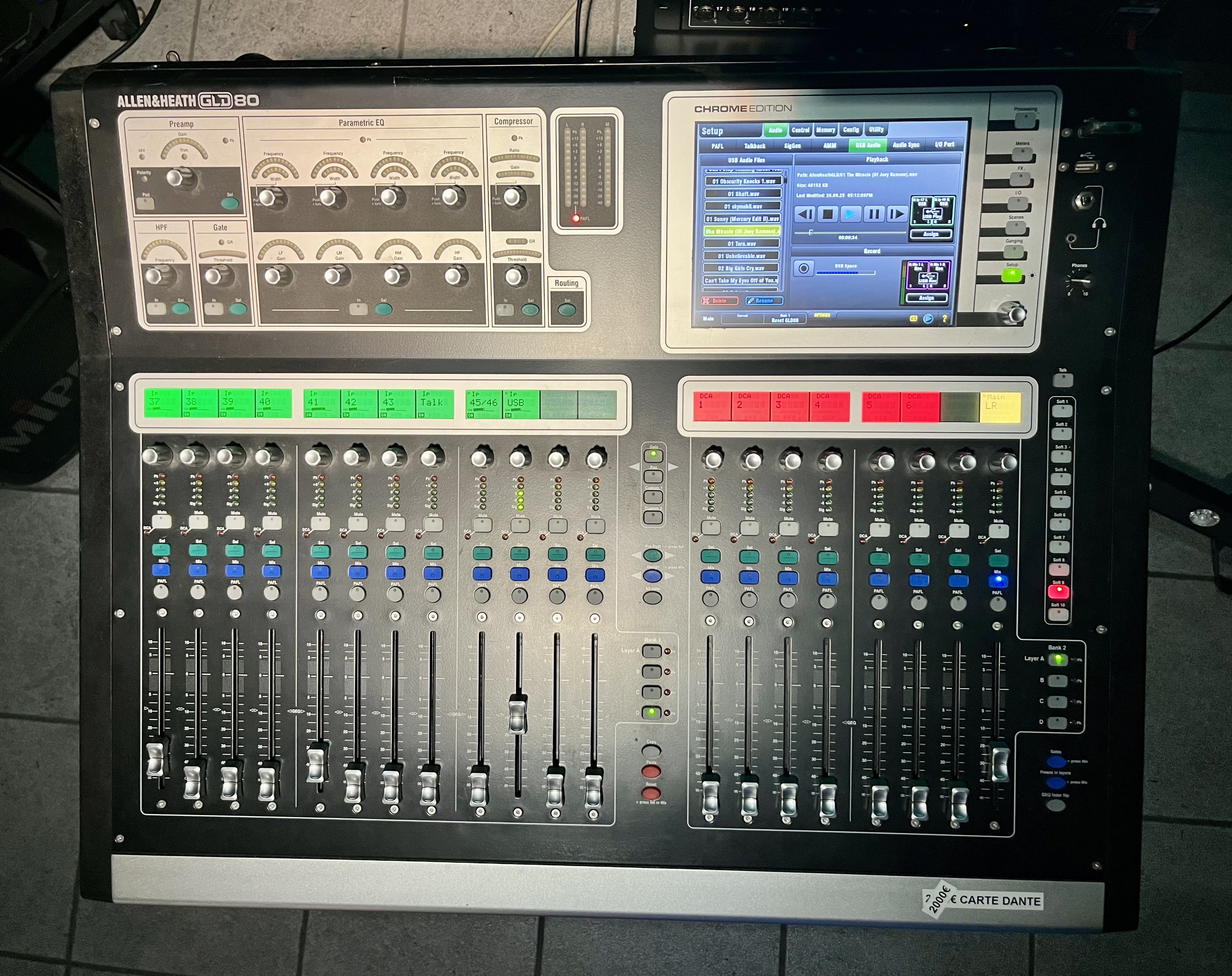 Vends Console Allen & Heath GLD-80 + Carte Dante 64x64 + Audio Rack AR-2412