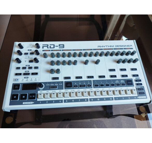 Behringer RD-9 (26408)