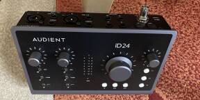 vends Audient iD24, comme neuve