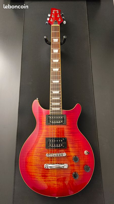 Guitare électrique Whale Finwhale 2 + Etui rigide et Sangle "Whale"