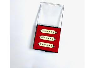 Fender Ultra Noiseless Vintage Stratocaster Pickup Set (8259)