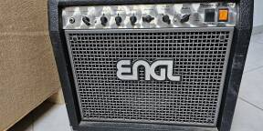 vends ENGL E320 Thunder 50 Reverb Combo