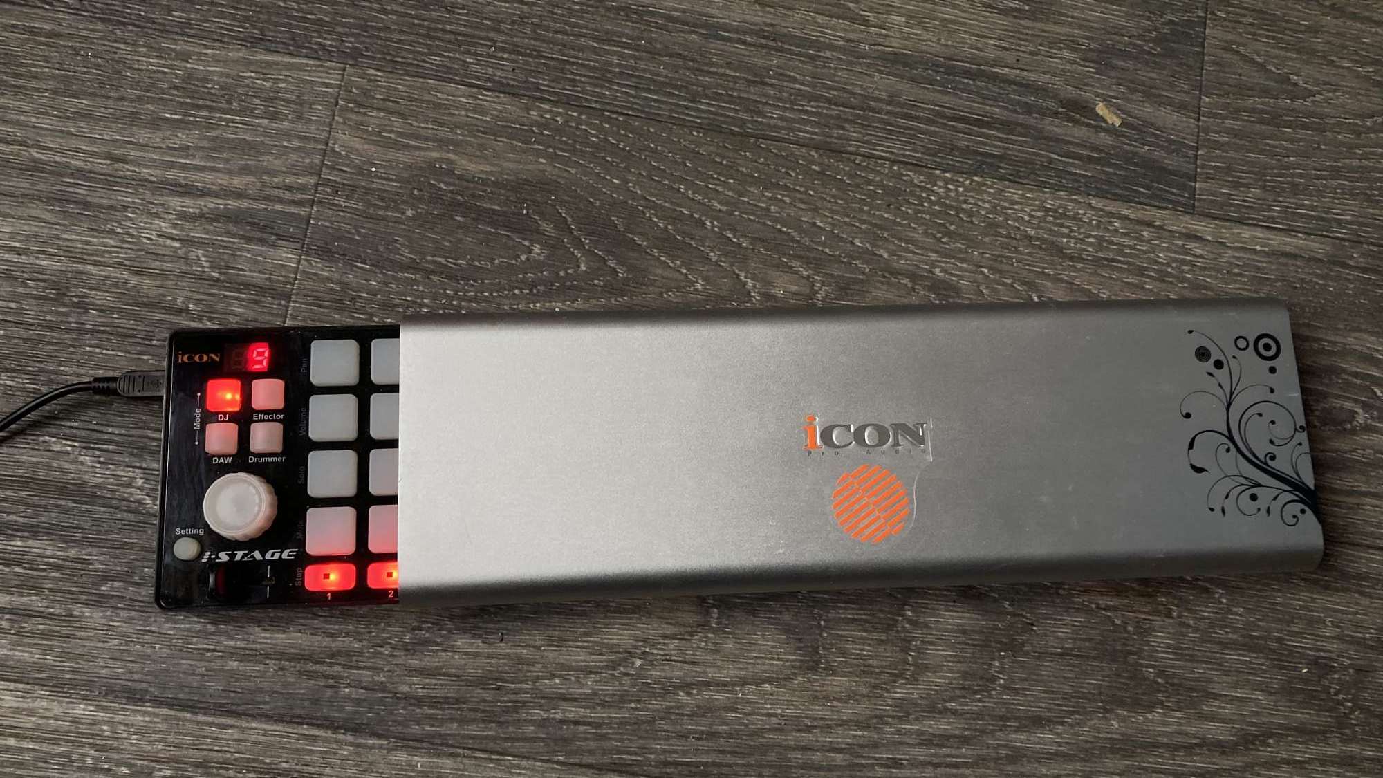 Contrôleur icon iStage en parfait état