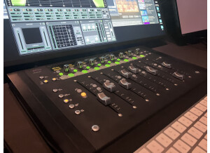 10127C1C-F7A3-4BEC-9ACE-E8DE287BFD07