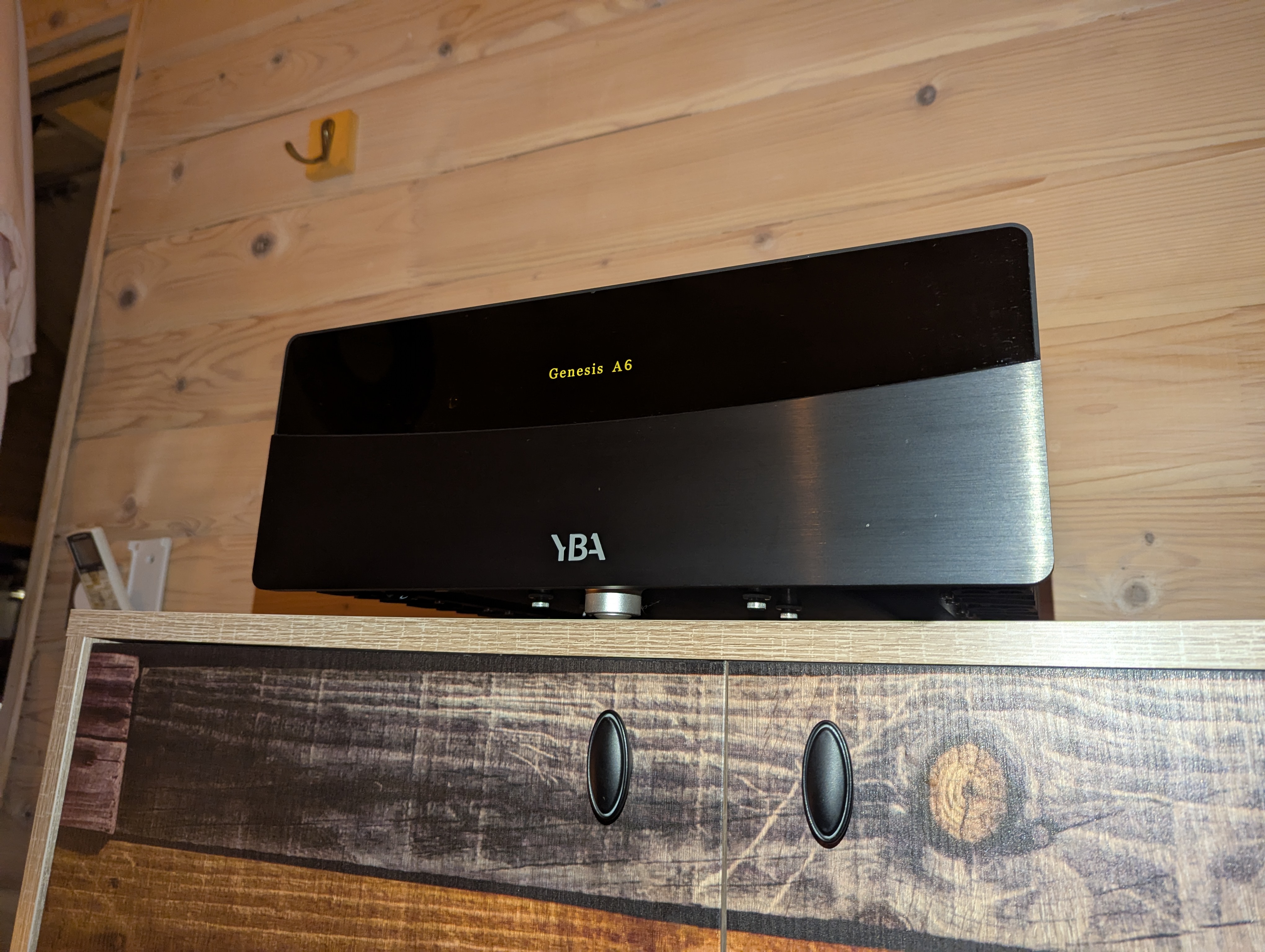 Ampli Hi-Fi YBA GENESIS A6 – État Neuf – Valeur 5000€, vendu 2600€