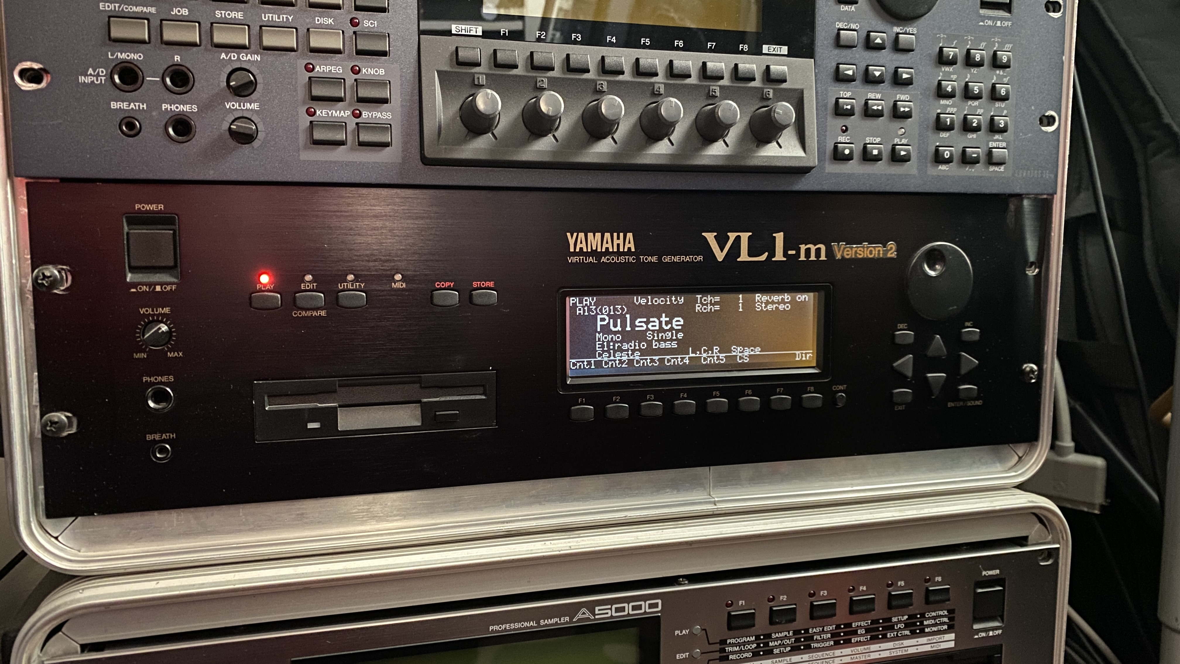 Vends Yamaha VL1M Version 2