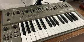 Roland SH-101