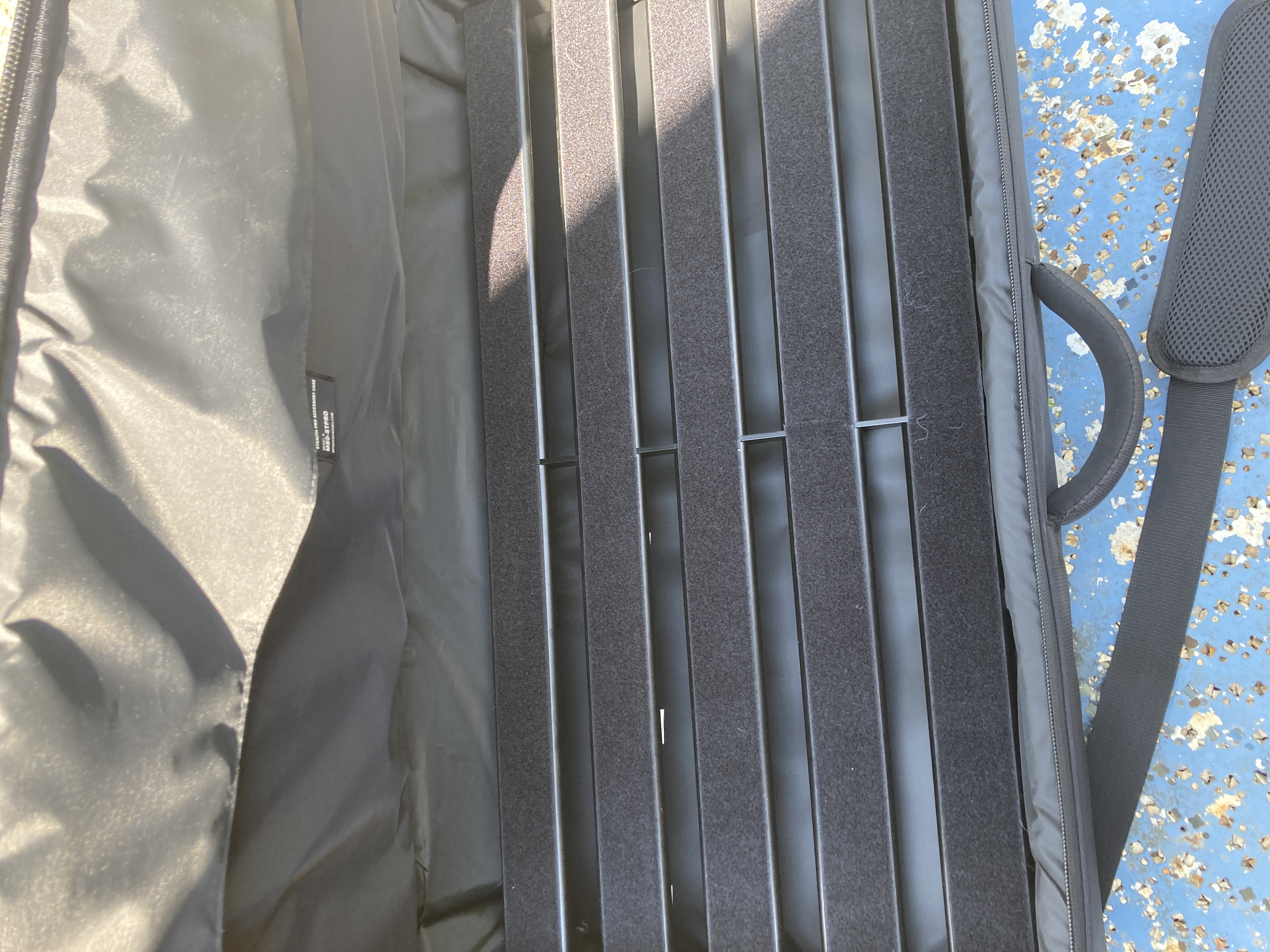 vends Mono Rail Large Black