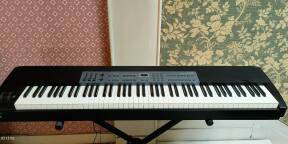 M-Audio ProKeys 88 touches + support/pied en X + pédale