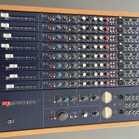 À vendre : TL Audio M1 Tubetracker – console analogique à lampes – 8 canaux
