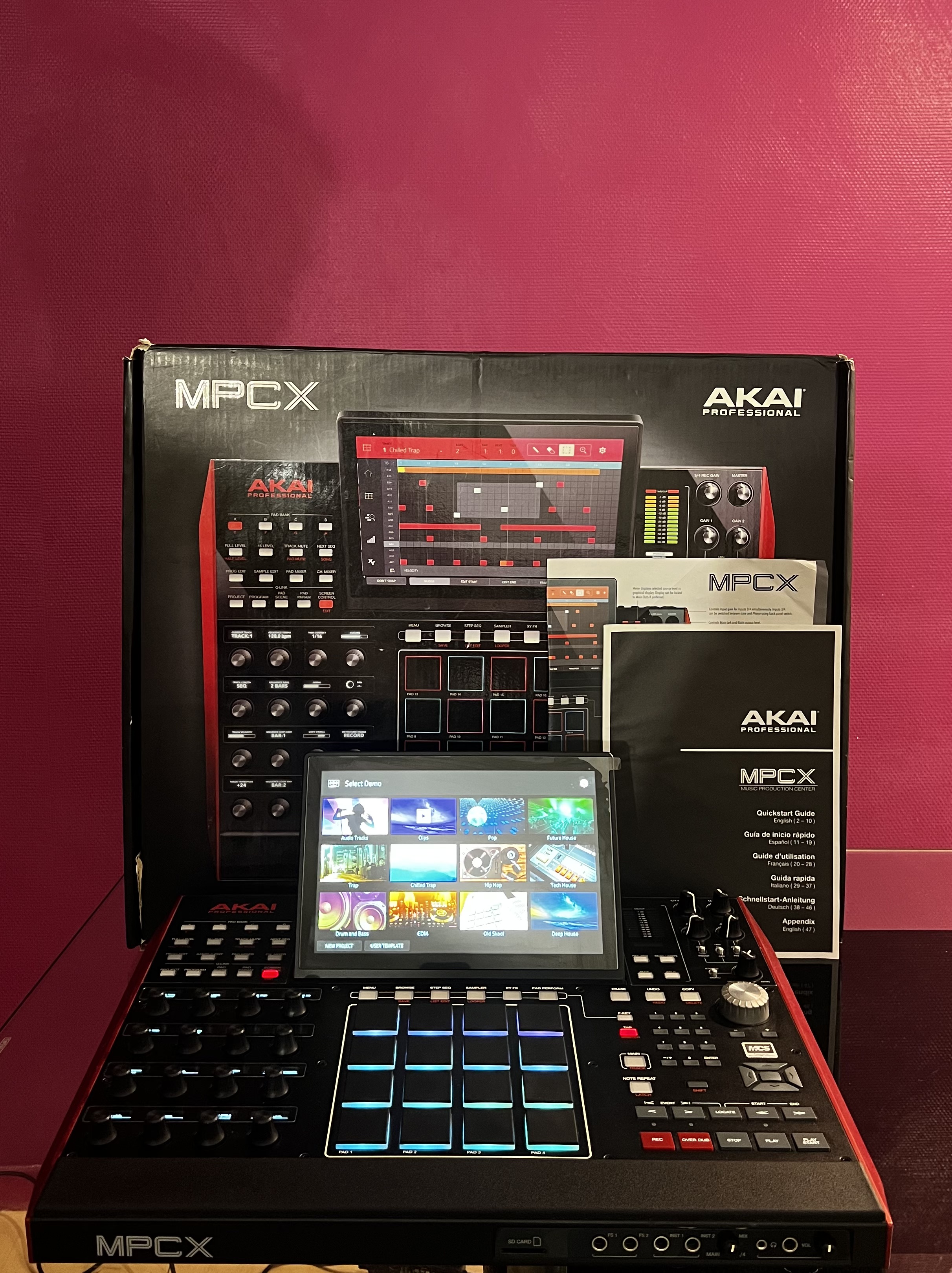 AKAI MPCX complet avec carton d'origine, Disque SSD 2TO