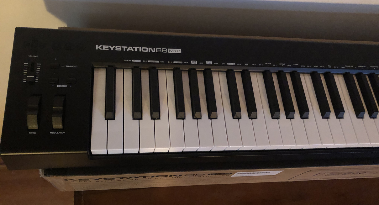 Keystation M88 MK3 complet facture achat disponible