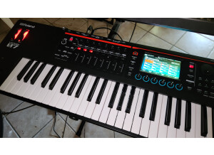 Roland Fantom-07 (38372)