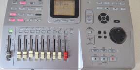 Vends Zoom MRS-802CD complet