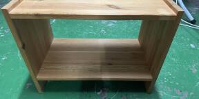 Table de chevet étagère basse pin massif IKEA Rast dimension rack