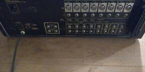 console analogique amplifiée