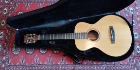 Vends ma guitare Lakewood A 14