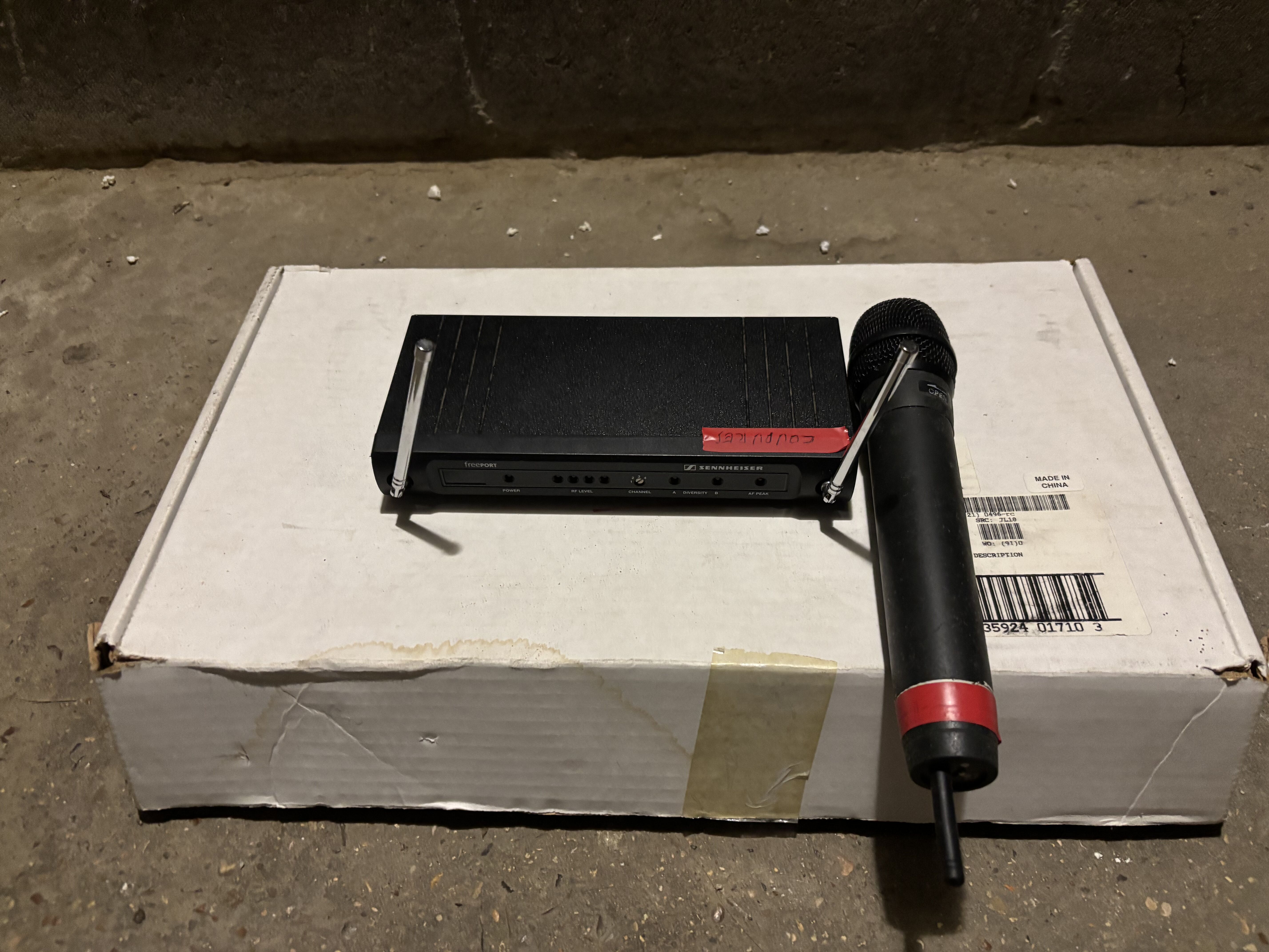 Micro HF Sennheiser Freeport 35 – Excellent état