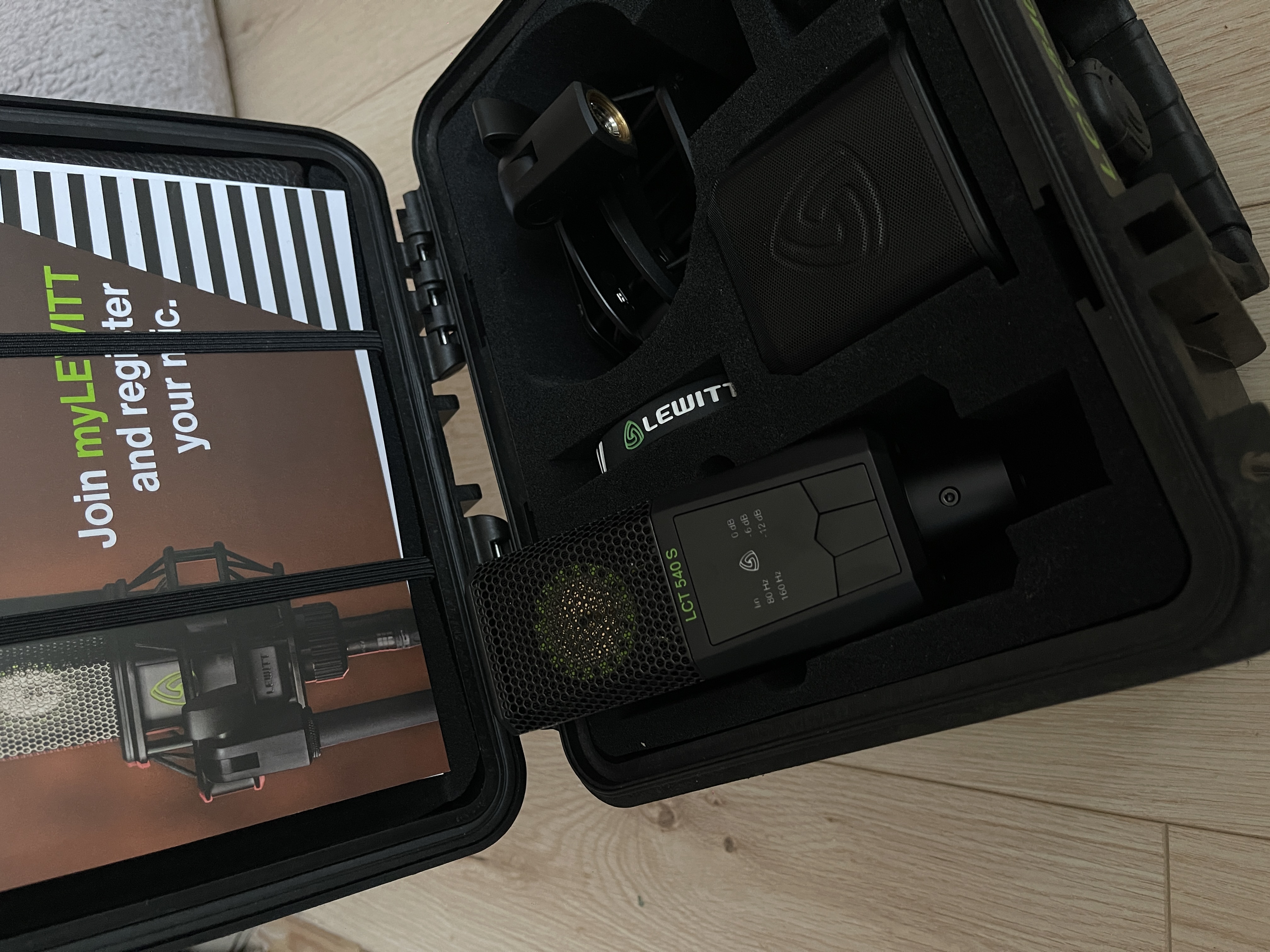 Micro Lewitt LCT 540S - comme neuf (kit complet + facture)