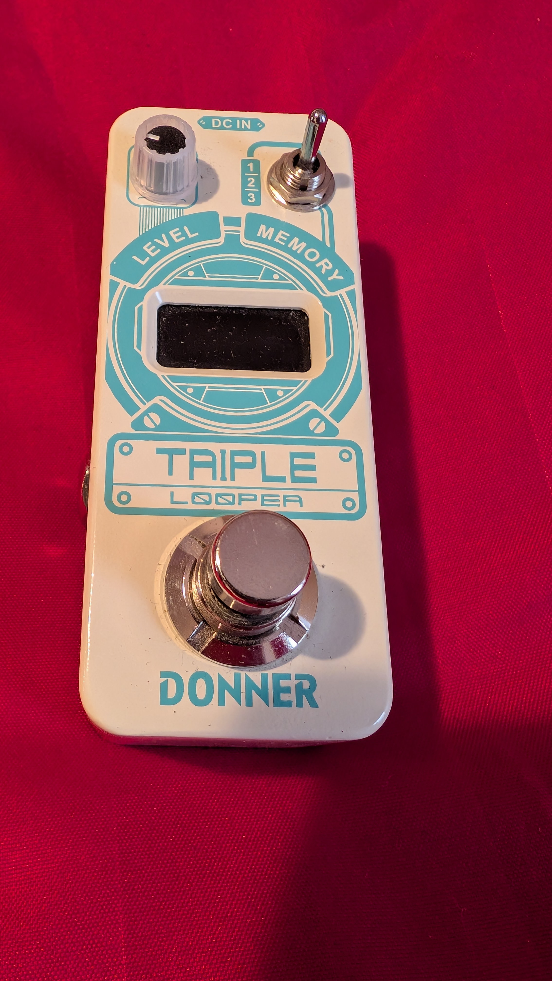 Vends Donner Triple Looper - looper avec 3 mémoire
