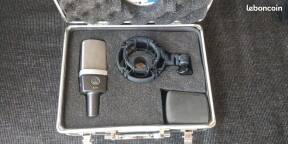 AKG C214 (fdp compris)