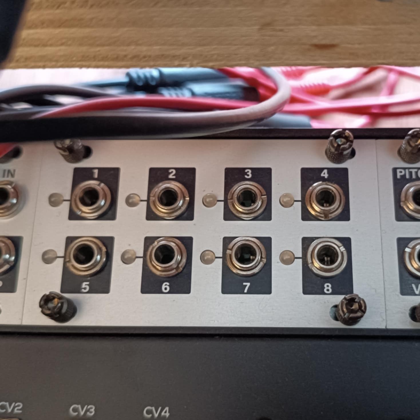 Vends Intellijel Designs CVx 1U (MIDI 1U Expander)