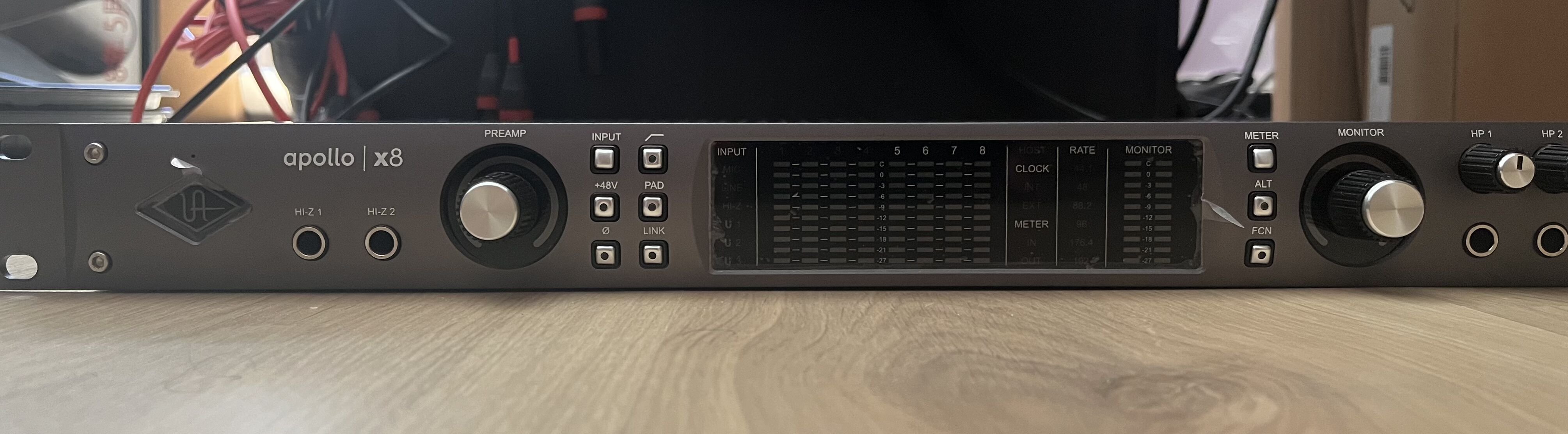 Universal Audio Apollo x8 {EN PAUSE}