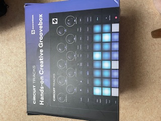 Vends CIRCUIT TRACK NOVATION 