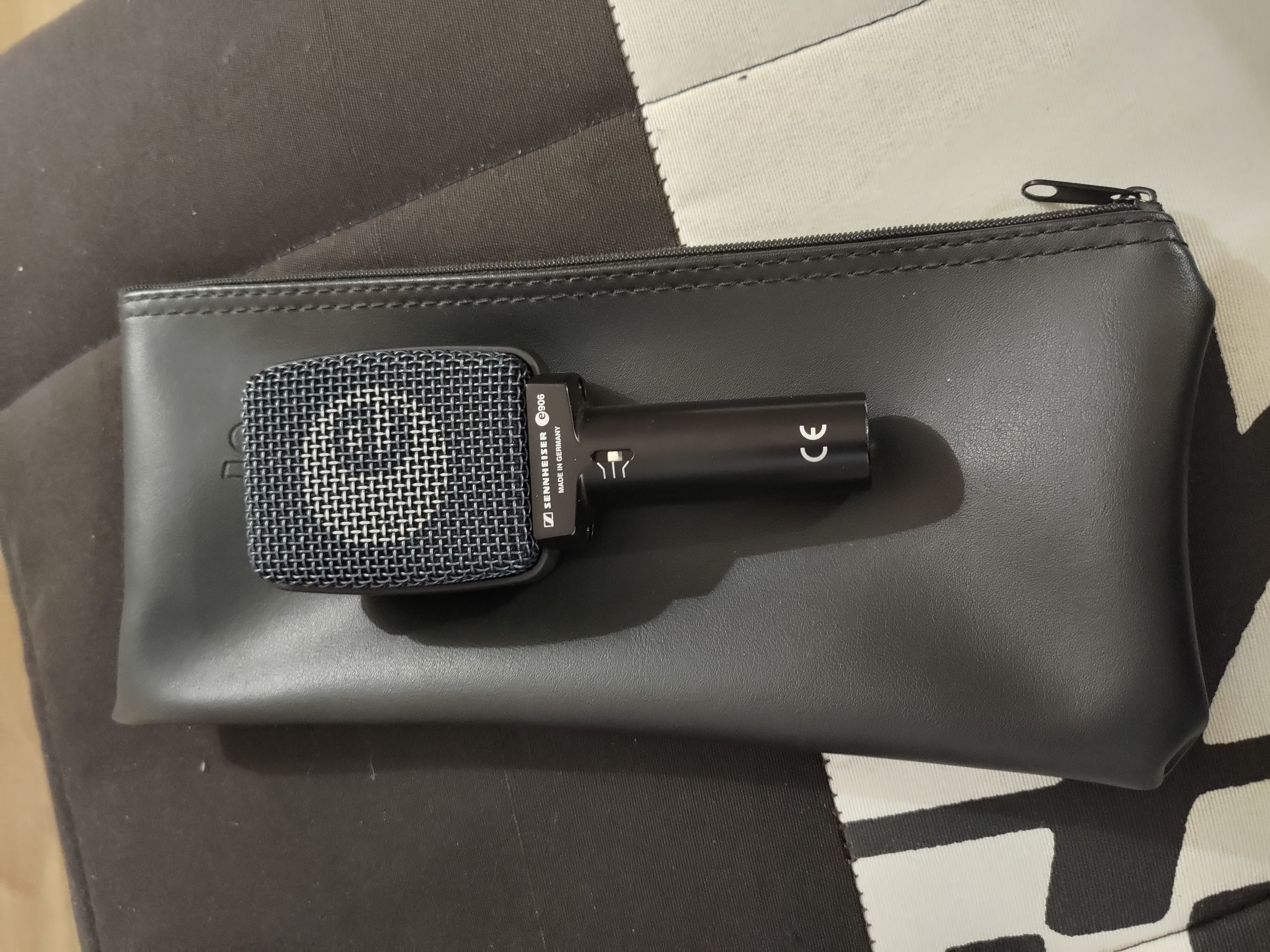 Micro SENNHEISER E906