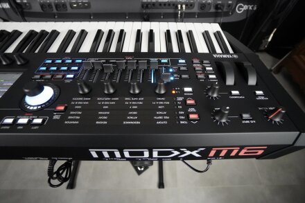 MODX M 2tof 28 ZArrièreD MODX M 2tof 28 ZArrièreD
