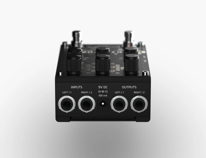 Ghost Note Audio 3 Bit Fuzz : 3 Bit FuzzBACK Ghost Note Audio 3 Bit Fuzz : 3 Bit FuzzBACK