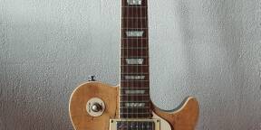 guitare électrique greg bennett veudue avec etuit et stand