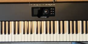 Vends Clavier SL88 Grand StudioLogic +Pupitre