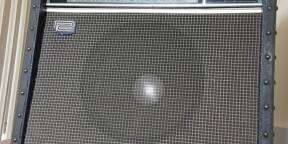 Vends Roland Jazz chorus 50