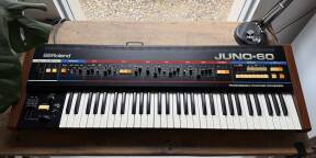Vends JUNO 60 + MIDIFIE + CARTON D’ORIGINE