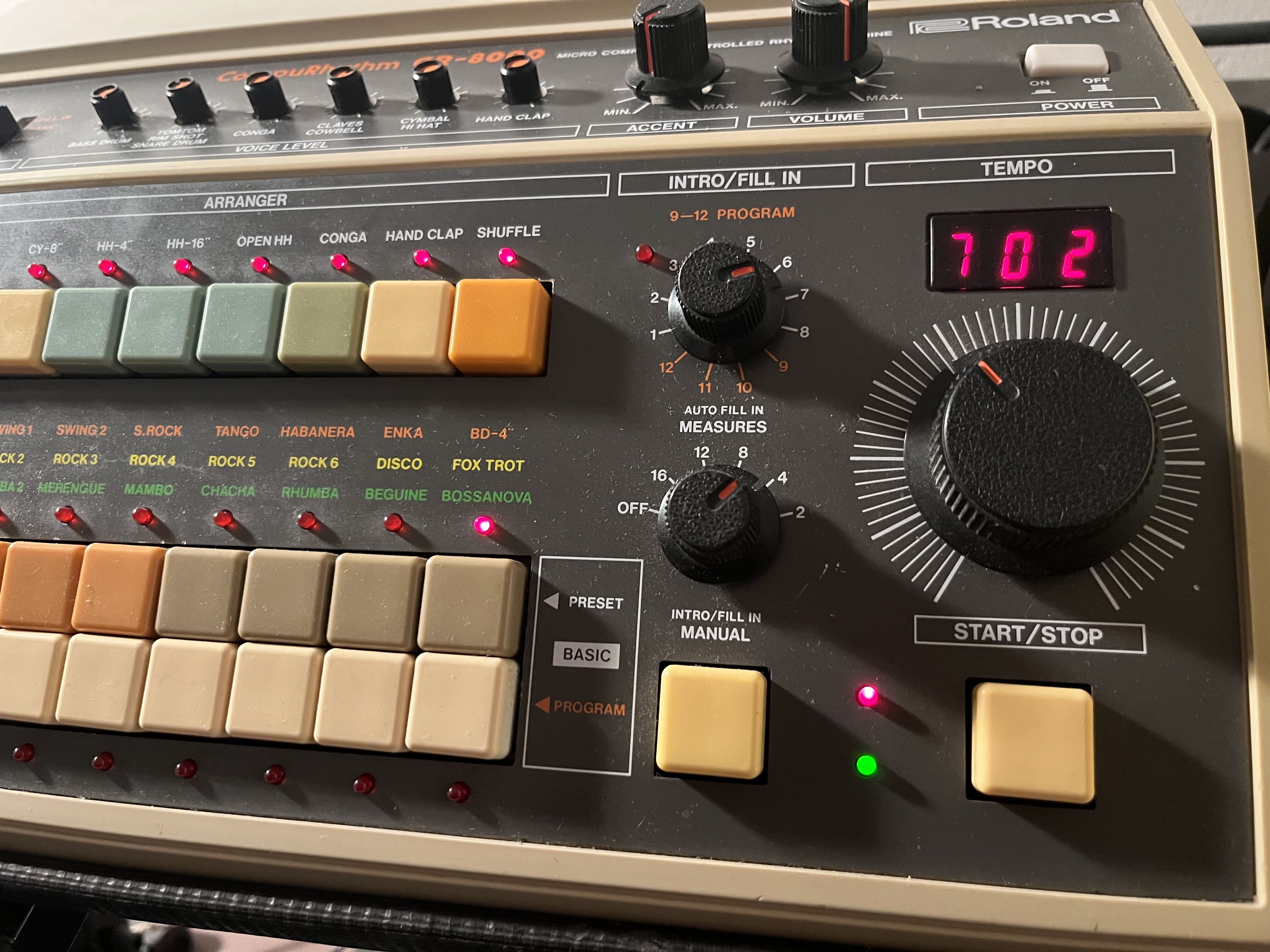 Vends roland CR8000