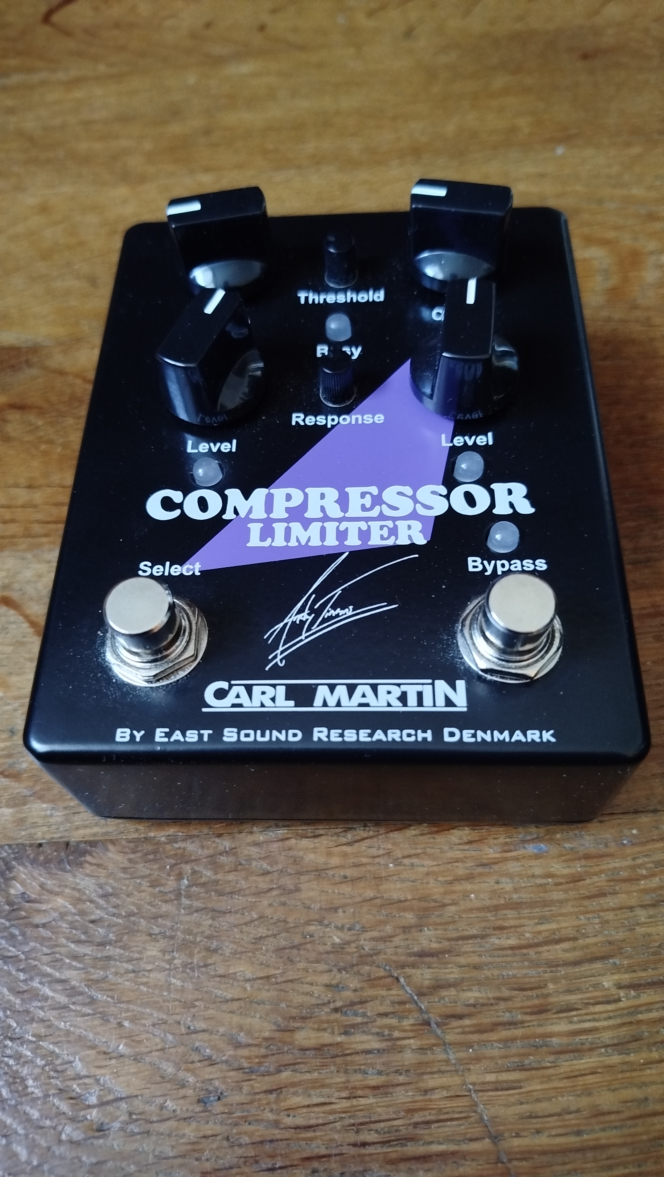 compresseur/limiteur Carl Martin - Andy Timmons signature