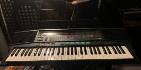 Clavier Yamaha PSR-48