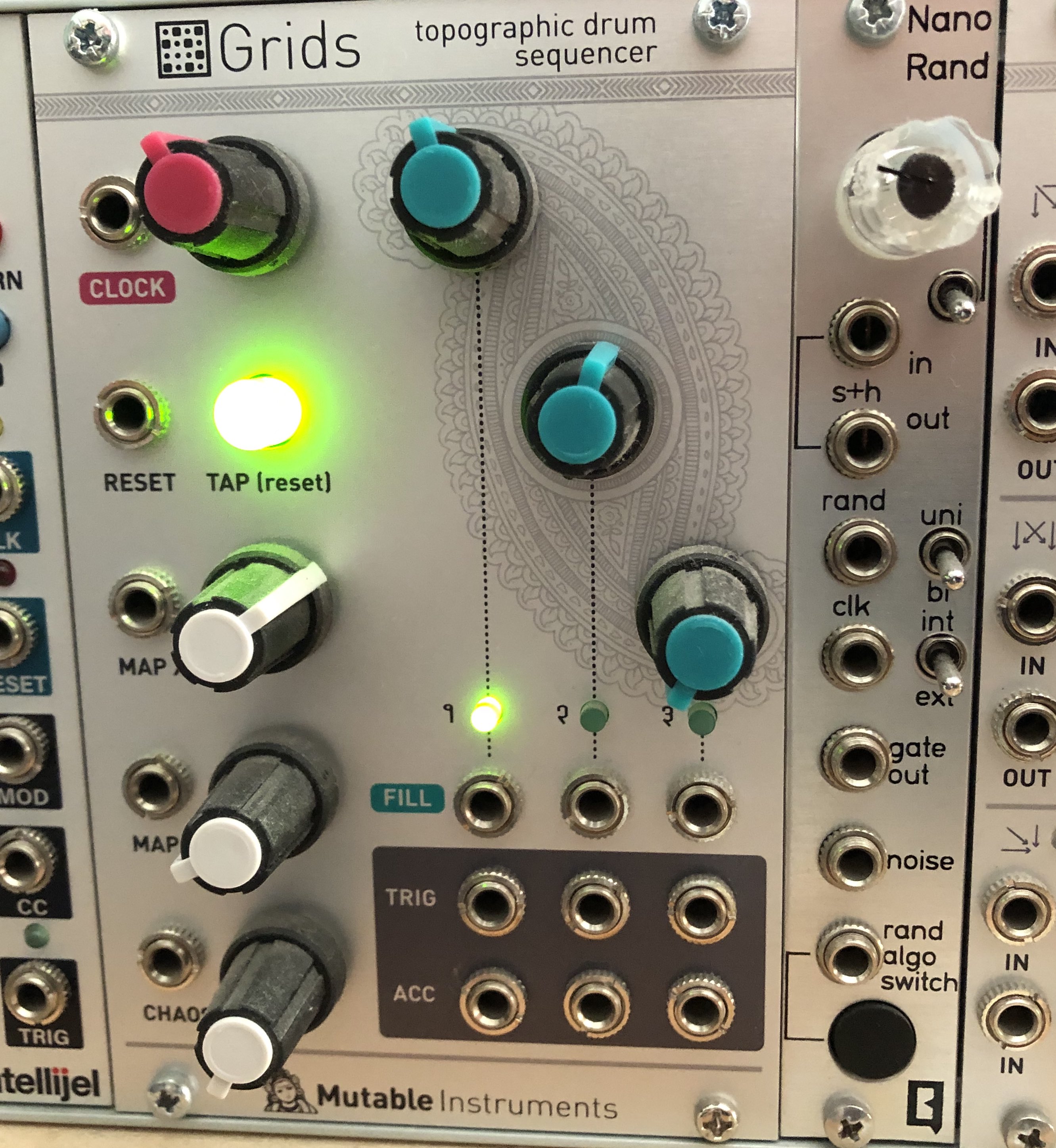 Vends Mutable Instruments GRIDS