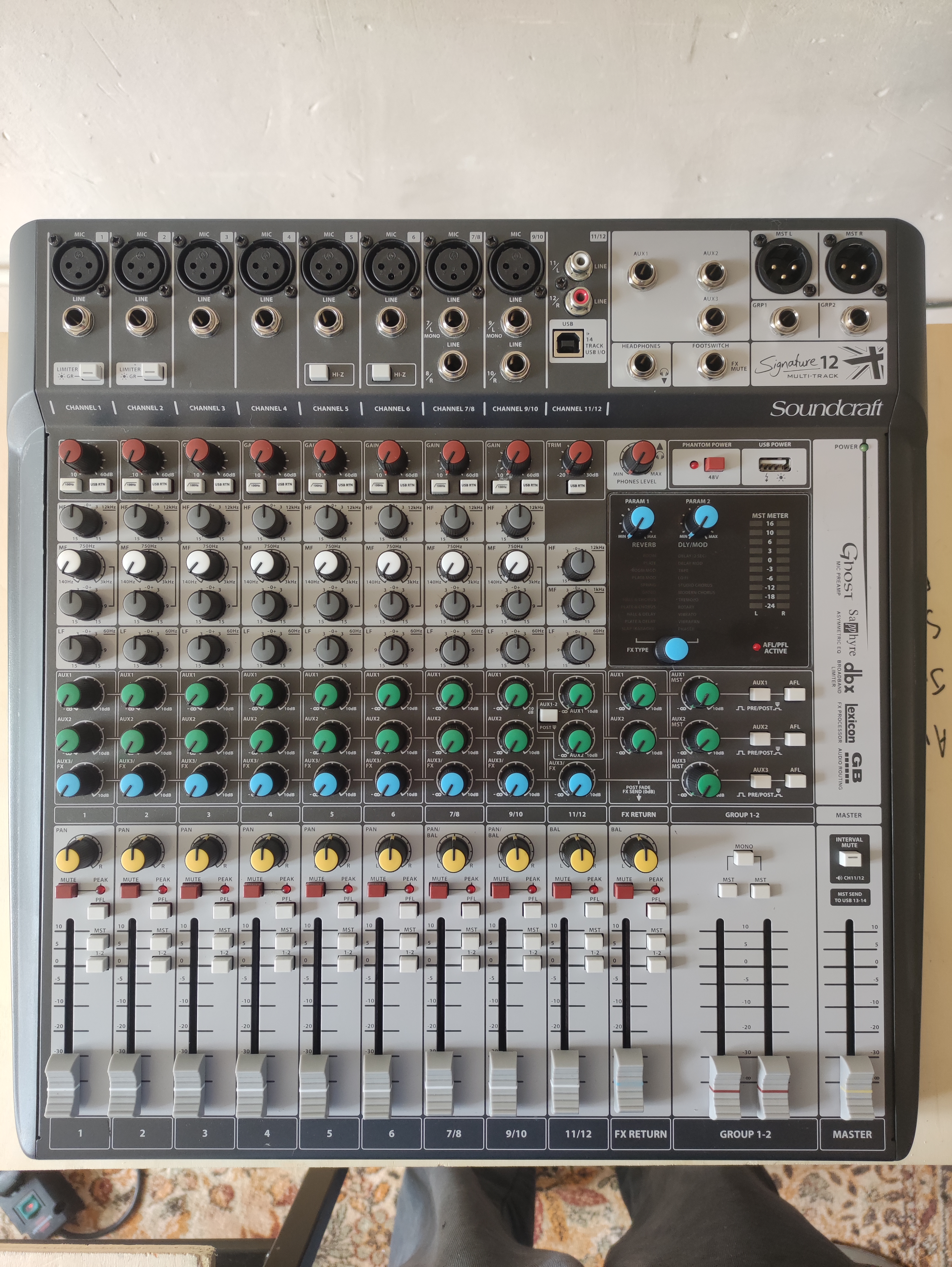 Soundcraft Signature 12 MTK