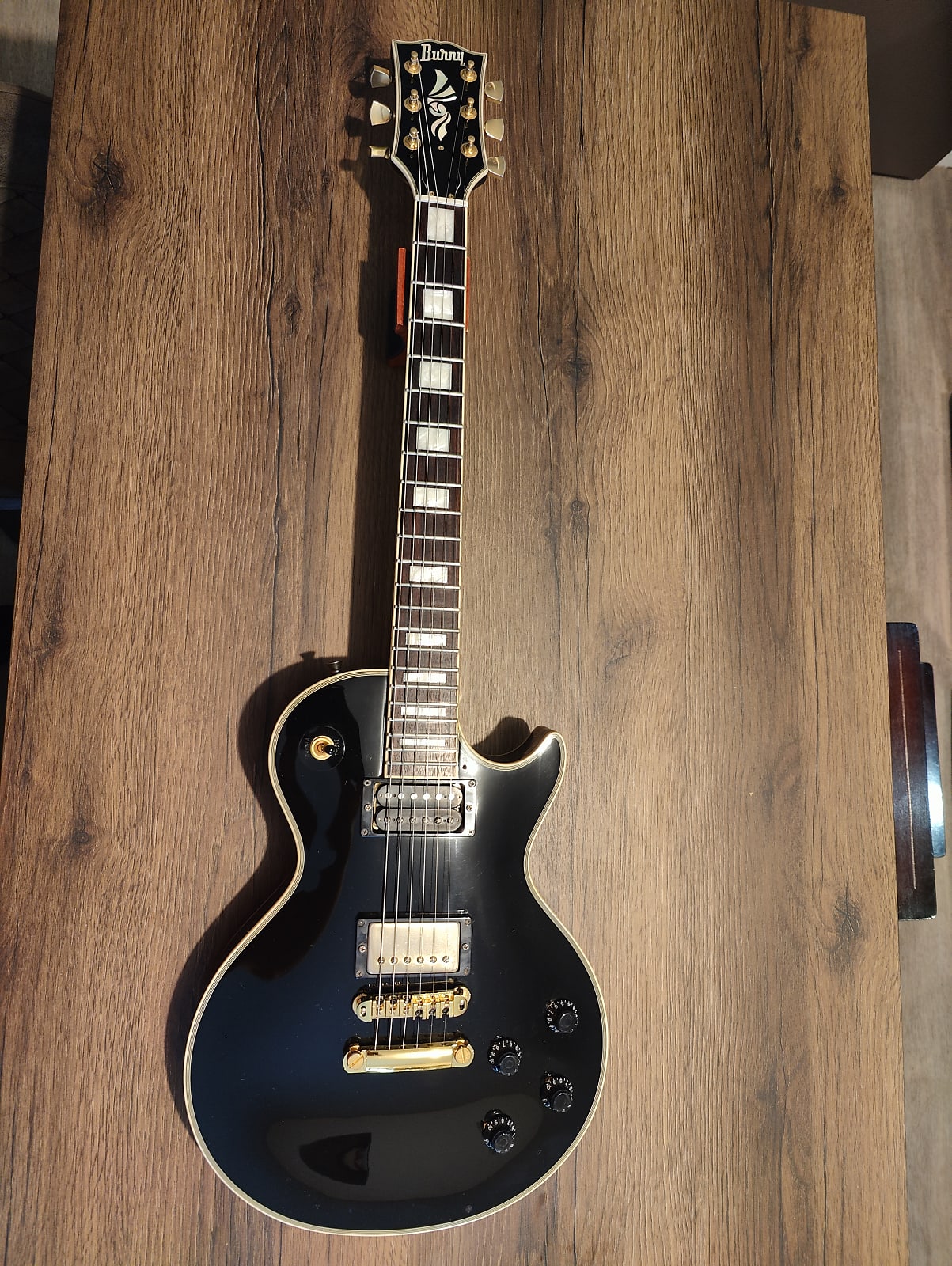 Burny Les Paul Custom RLC60 