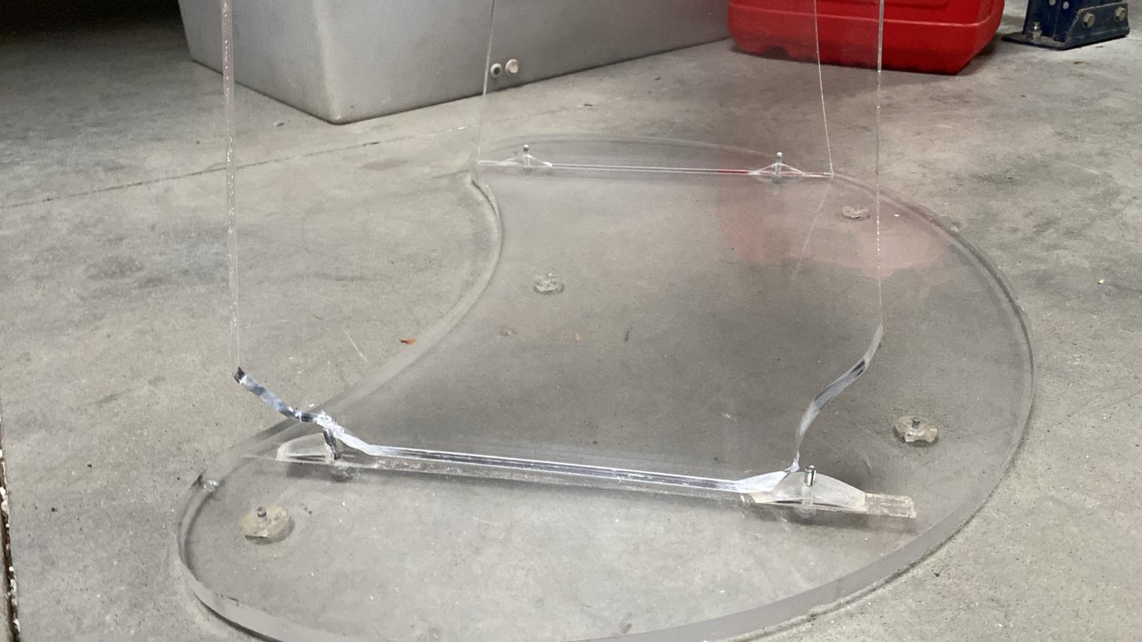 Pupitre conférence altuglass 