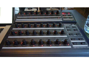 Behringer Rotary BCR2000