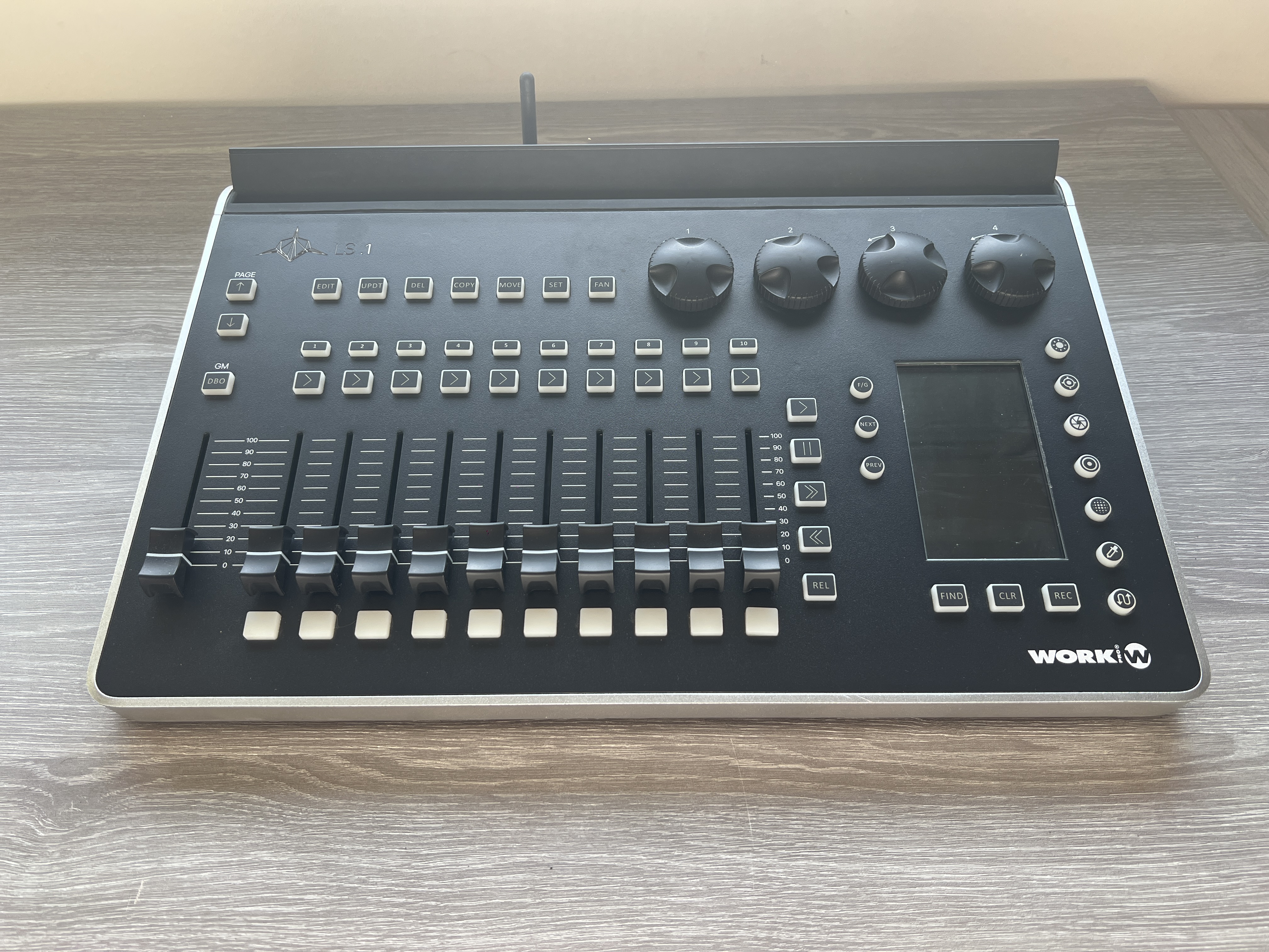 Vends Console Lightshark LS-1