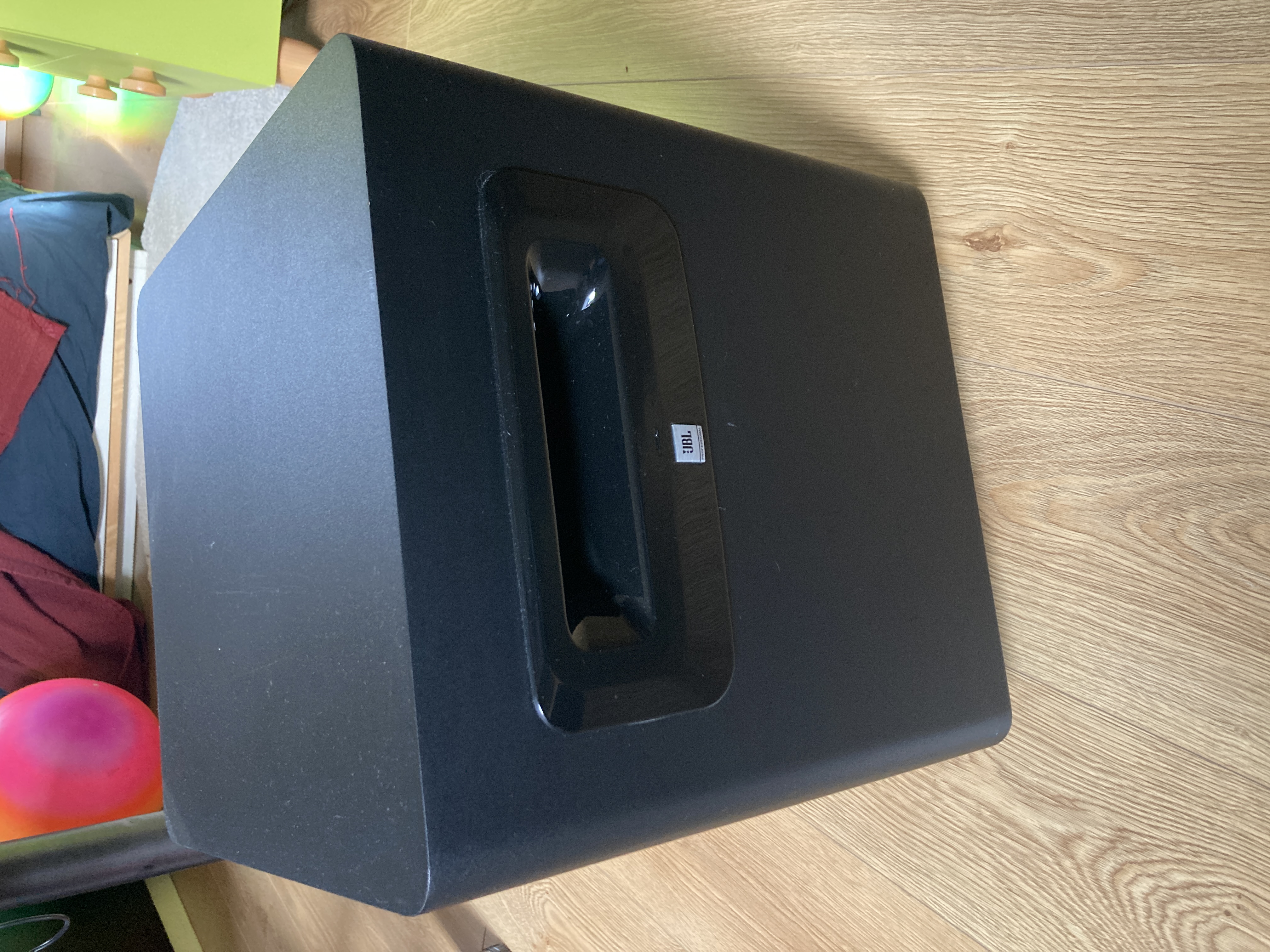 Vends Sub JBL LSR310S