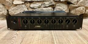 Yamaha e1010