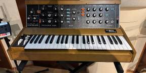 Vends Minimoog 2016