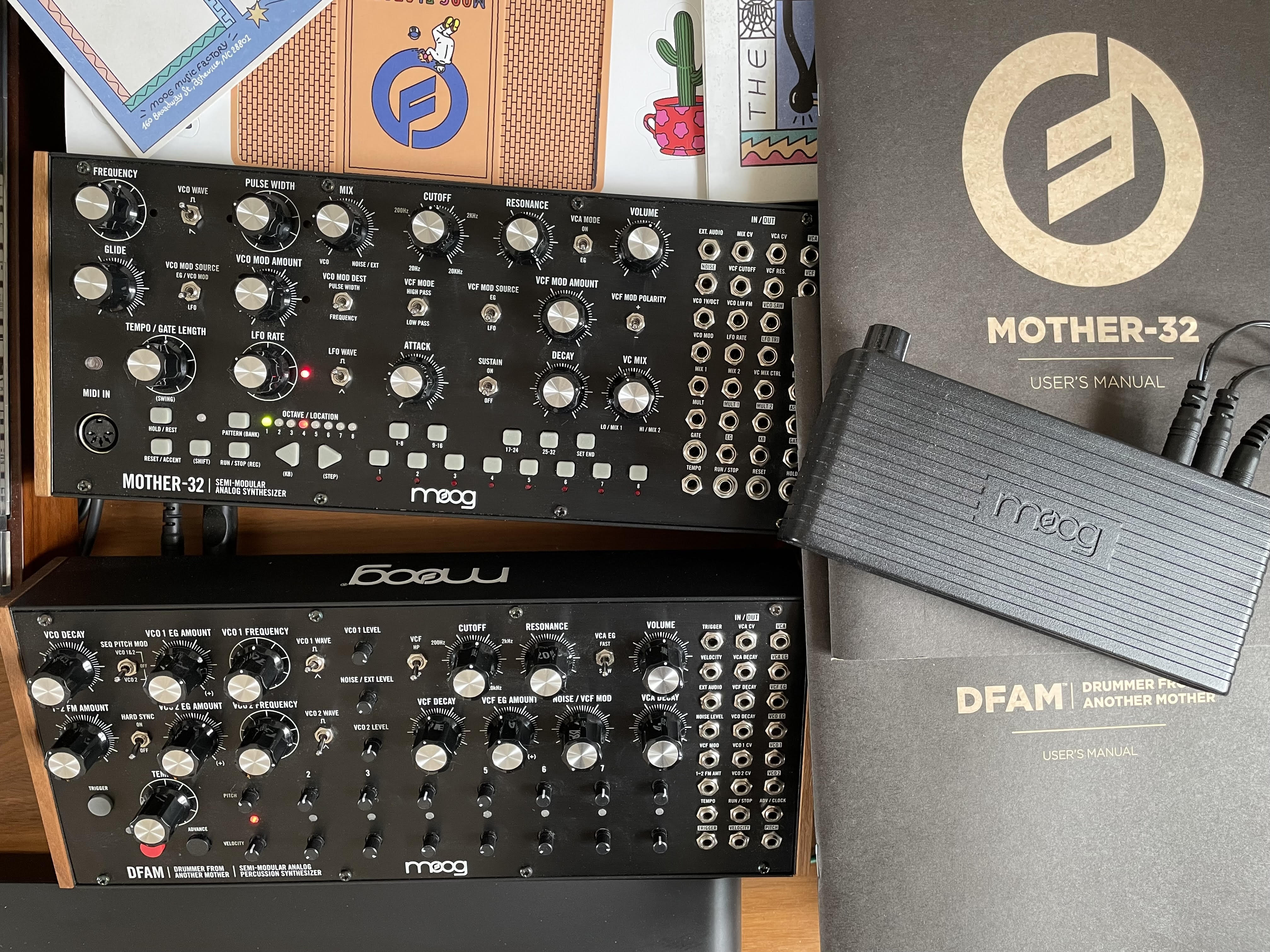 Vends Moog Music Moog Studio 1 : Mother-32 & DFAM