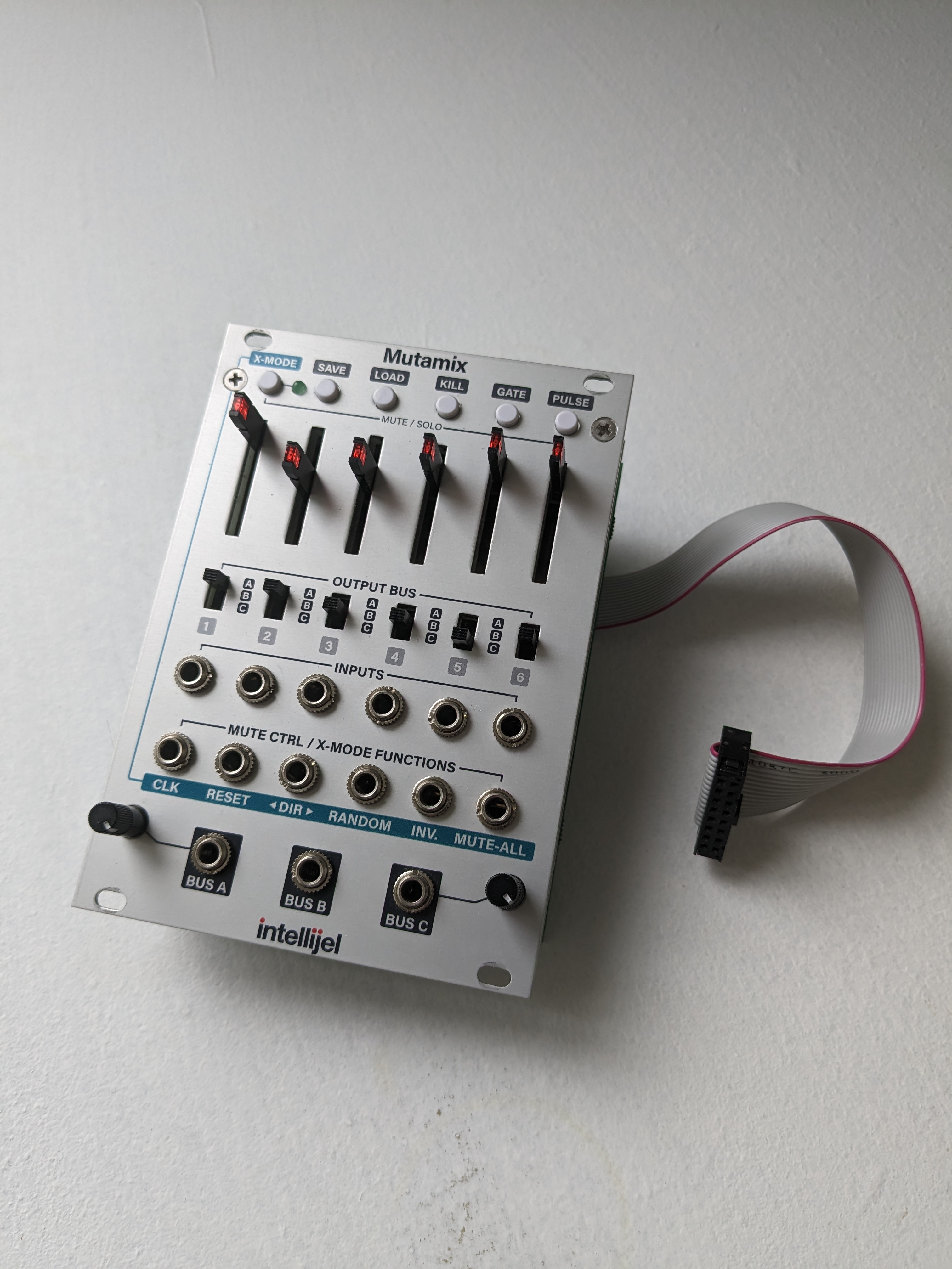 Vends Intellijel Mutamix en très bon état